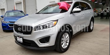 foto Kia Sorento 2.4L LX usado (2018) color Plata Brillante precio $380,000