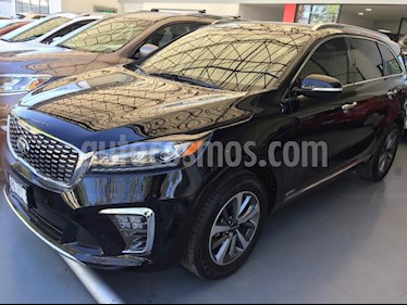 Foto venta Auto Seminuevo Kia Sorento 3.3L EX 7 Pas (2019) color Negro precio $685,000