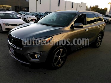 Foto venta Auto Seminuevo Kia Sorento 3.3L EX (2018) color Blanco precio $513,000