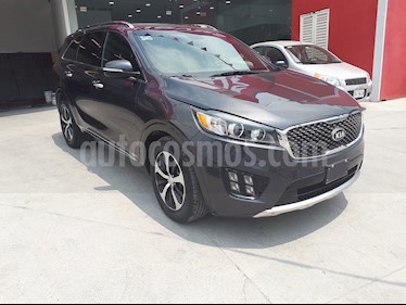 Foto Kia Sorento 3.3L SXL AWD usado (2017) color Grafito precio $450,000
