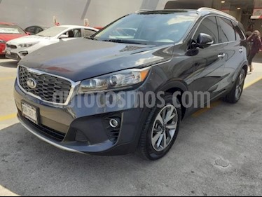 foto Kia Sorento 5p EX V6/3.3 Aut Pack Nav usado (2019) color Plata precio $530,000
