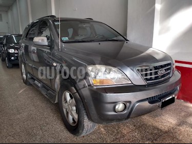 KIA Sorento EX 2.2 Aut 4x4 TDi usado (2007) color Gris Claro precio $620.000