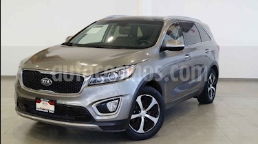 foto Kia Sorento 5 pts. EX Pack, V6, TA, A/AC, Piel, QCP, GPS, 7 pa usado (2017) color Dorado precio $385,000