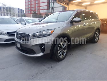 foto Kia Sorento 3.3L EX Pack Nav 7 Pas usado (2019) color Marrón precio $550,000