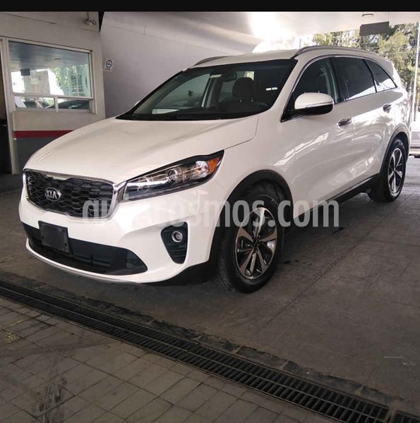 Kia Sorento 2.4L EX Pack usado (2019) color Blanco precio $429,000