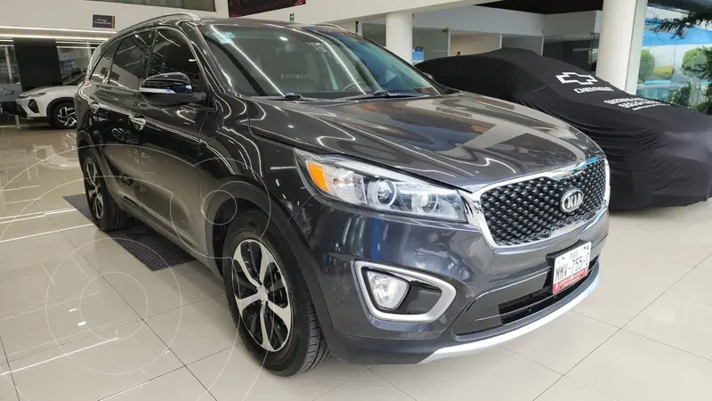 Foto Kia Sorento 3.3L EX Pack usado (2018) color Gris Oscuro financiado en mensualidades(enganche $59,976 mensualidades desde $6,048)