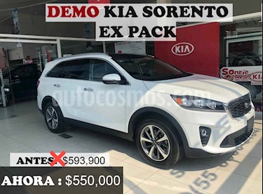 foto Kia Sorento 5p EX PACK, L4, TA 6Vel, A/AC, Piel, QCP, GPS, 7 p usado (2020) color Blanco precio $550,000