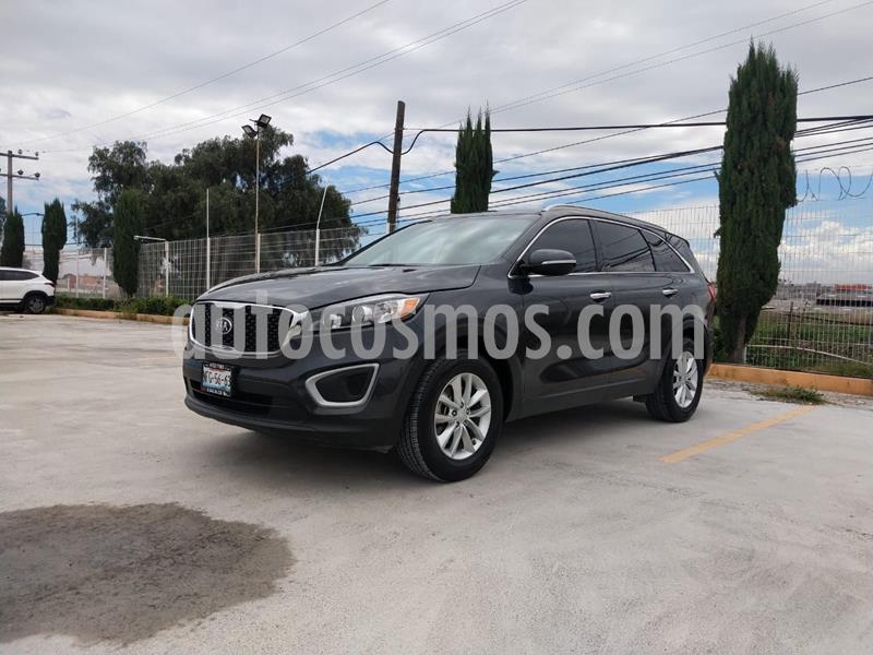 foto Kia Sorento 2.4L LX 5 Pas usado (2018) color Gris precio $340,000