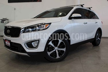 foto Kia Sorento 5 pts. EX Pack, V6, TA, A/AC, Piel, QCP, GPS, 7 pa usado (2017) color Blanco precio $369,000