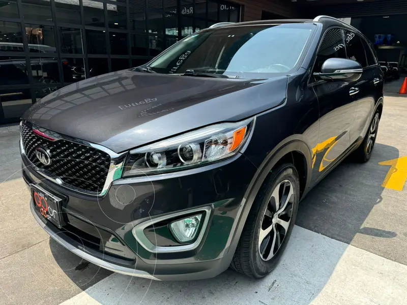 Foto Kia Sorento 3.3L EX Pack usado (2018) color Gris financiado en mensualidades(enganche $91,288 mensualidades desde $6,981)