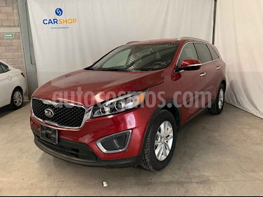 Foto Kia Sorento 2.4L LX 5 Pas usado (2018) color Rojo precio $294,900