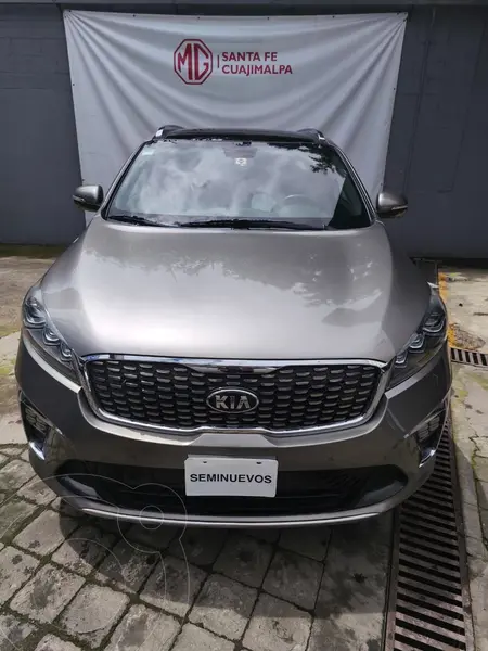 Foto Kia Sorento 3.3L SXL AWD usado (2019) color Gris Oscuro precio $430,000