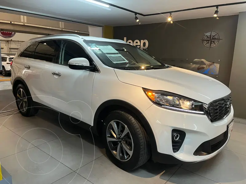 Foto Kia Sorento 2.4L EX usado (2019) color Blanco financiado en mensualidades(enganche $124,982 mensualidades desde $5,369)
