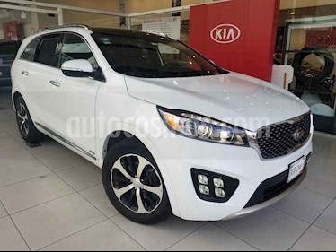 Kia Sorento Version usado (2018) color Blanco precio $460,000