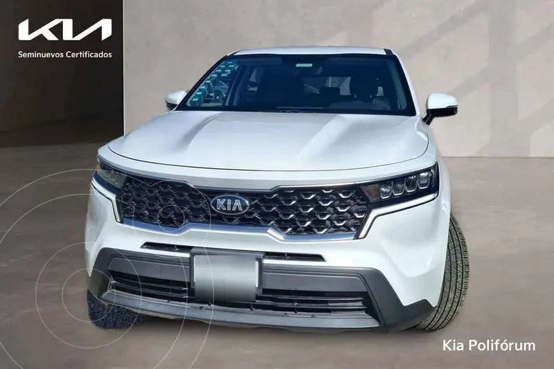Foto Kia Sorento EX usado (2021) color Blanco precio $452,500