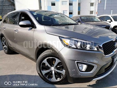 foto Kia Sorento 5 pts. EX PACK, V6 TA A/AC, Piel QCP GPS 7 pas. R usado (2016) color Gris precio $350,000