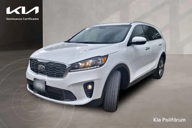 Foto Kia Sorento 3.3L EX usado (2019) color Blanco precio $348,000