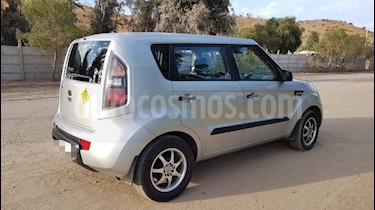 foto Kia Soul 1.6L EX usado (2011) color Plata precio $5.000.000