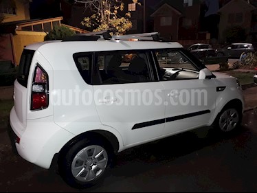 foto Kia Soul 1.6L LX usado (2011) color Blanco precio $5.350.000