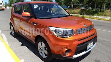 Kia Soul 5p LX L4/1.6 Aut usado (2018) color Naranja precio $210,000