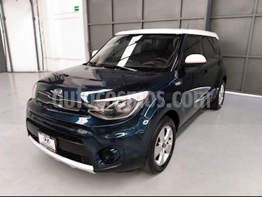 foto Kia Soul 5p LX L4/1.6 Aut usado (2018) color Azul Marino precio $205,000