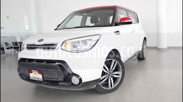 foto Kia Soul EX Aut usado (2016) color Blanco precio $239,000