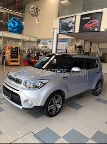 Foto Kia Soul EX Pack Aut usado (2018) color Plata precio $299,000