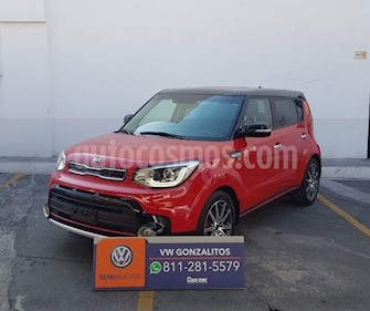 foto Kia Soul LX Aut usado (2018) color Rojo precio $357,800