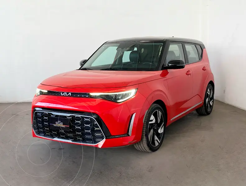 Foto Kia Soul GT Line usado (2023) color Rojo precio $299,000
