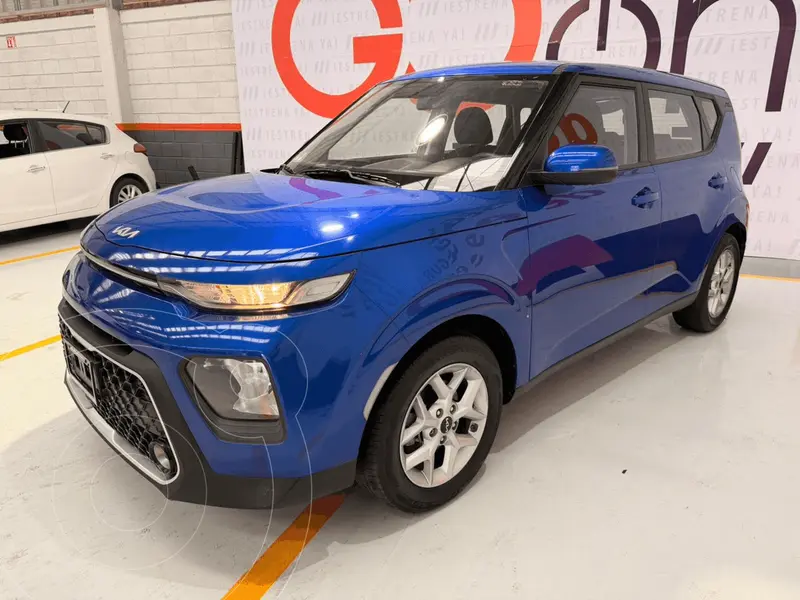 Foto Kia Soul LX usado (2022) color KIANEPTUNEBLUE precio $259,000