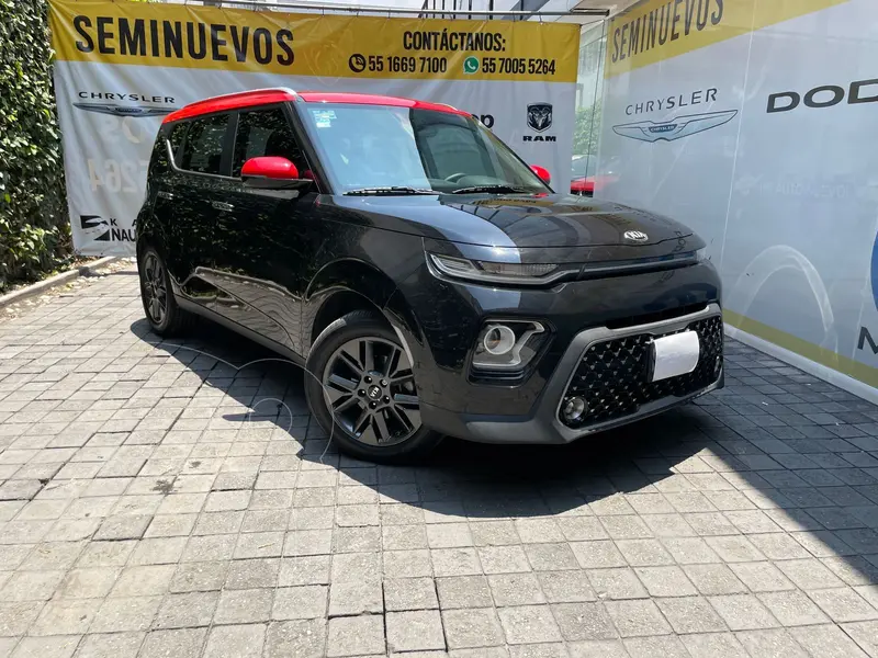 Foto Kia Soul EX Aut usado (2020) color Negro precio $339,000