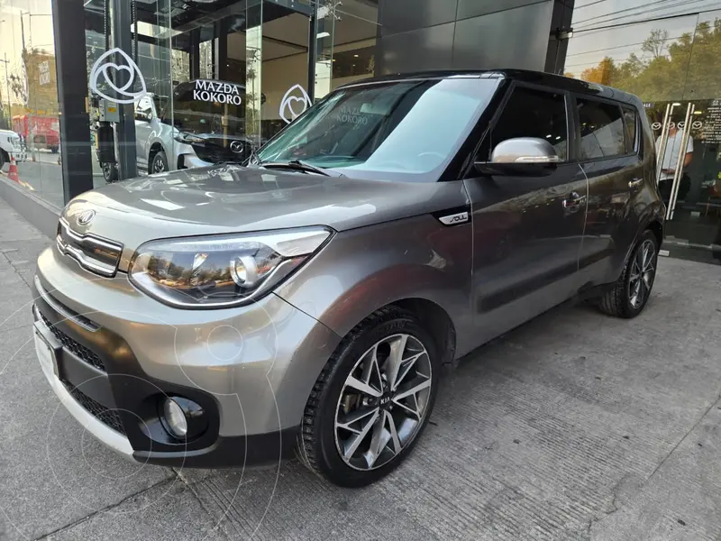 Foto Kia Soul EX Aut usado (2019) color Gris Estrella precio $227,000
