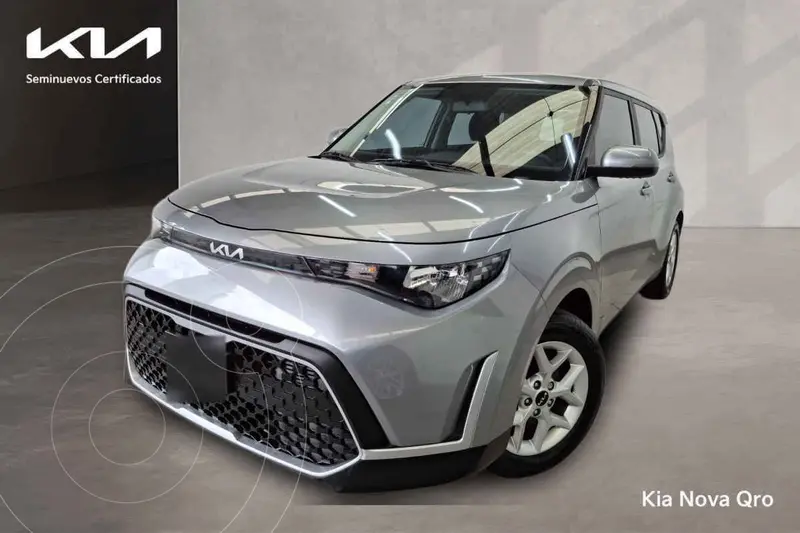 Foto Kia Soul LX usado (2024) color Gris financiado en mensualidades(enganche $92,650 mensualidades desde $7,953)