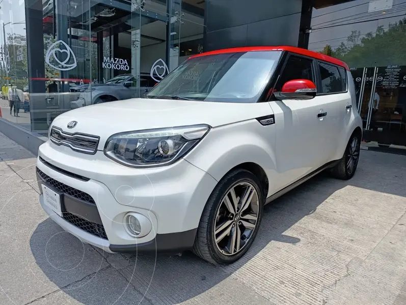 Foto Kia Soul EX Aut usado (2018) color Blanco precio $232,000