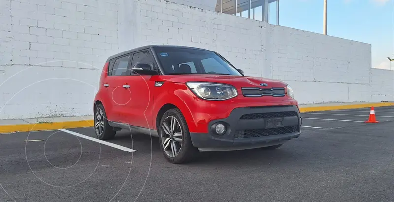 Foto Kia Soul EX Aut usado (2017) color Rojo financiado en mensualidades(enganche $49,500 mensualidades desde $6,021)