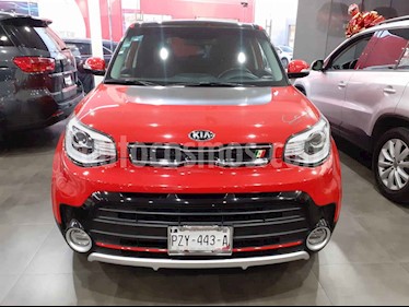 foto Kia Soul SX Aut usado (2018) color Rojo precio $329,000