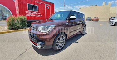 Kia Soul SX Aut usado (2017) color Cafe precio $265,000