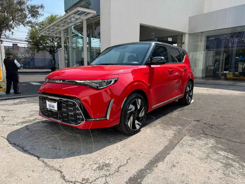 Foto Kia Soul GT Line usado (2023) color Rojo financiado en mensualidades(enganche $101,453 mensualidades desde $10,796)