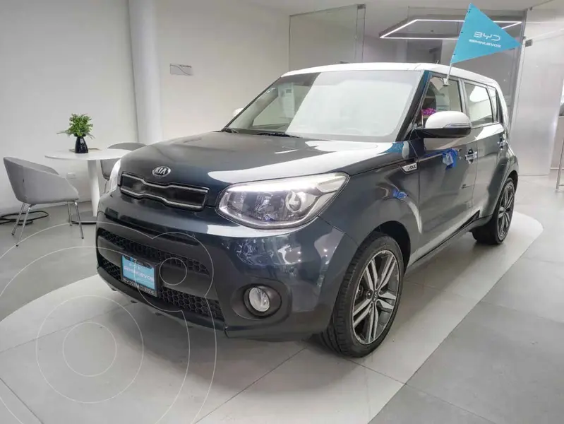 Foto Kia Soul EX Aut usado (2017) color Azul precio $225,000
