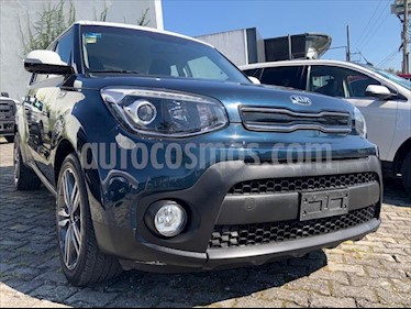 foto Kia Soul 5P EX L4/1.6 AUT usado (2017) color Azul Marino precio $224,999