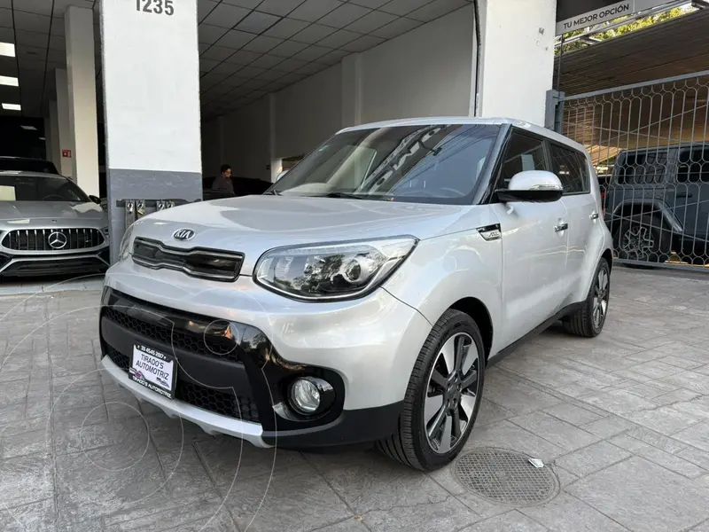 Foto Kia Soul EX Aut usado (2019) color Plata Electrico precio $249,000