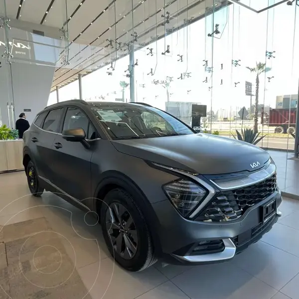 Foto Kia Sportage Hibrida SXL usado (2025) color Shadow Matt Gray precio $846,900