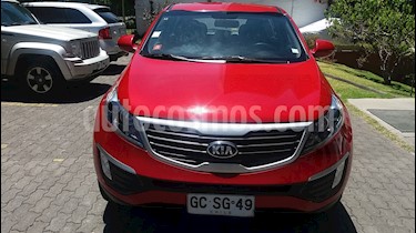 foto Kia Sportage 2.0L LX 4x2 Aut usado (2014) color Rojo Señal precio $9.300.000