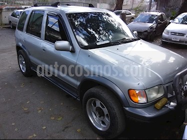 Foto venta carro usado Kia Sportage Conv. Sinc. 4x4 (2002) color Plata precio BoF1.800