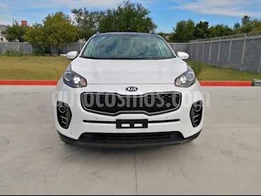 foto Kia Sportage EX Pack 2.0L Aut usado (2018) color Blanco Perla precio $330,000