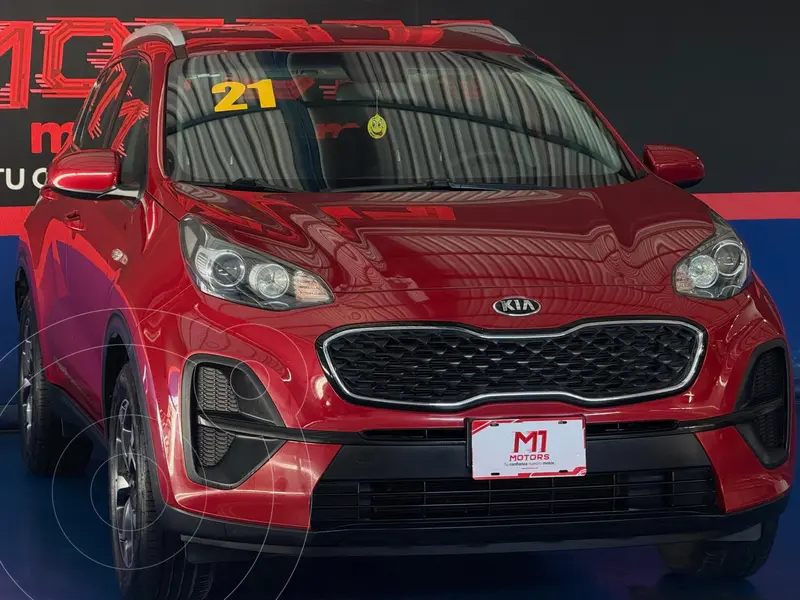 Foto Kia Sportage LX 2.0L usado (2021) color Rojo financiado en mensualidades(enganche $61,980)