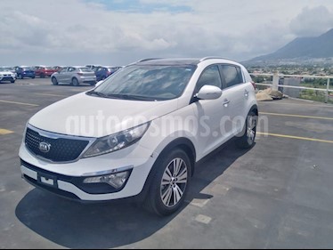 foto Kia Sportage EX Pack 2.0L usado (2016) color Blanco precio $265,900