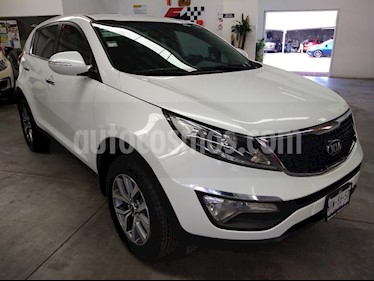 Kia Sportage EX 2.0L Aut usado (2016) color Blanco precio $275,000