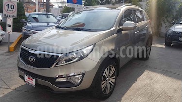 Kia Sportage 5 pts. EX PACK, TA Climatronic, Piel, Camara rever usado (2016) color Dorado precio $279,000
