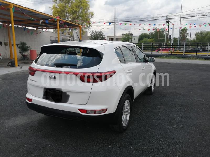 Kia Sportage LX 2.0L Aut usado (2016) color Blanco precio $250,000